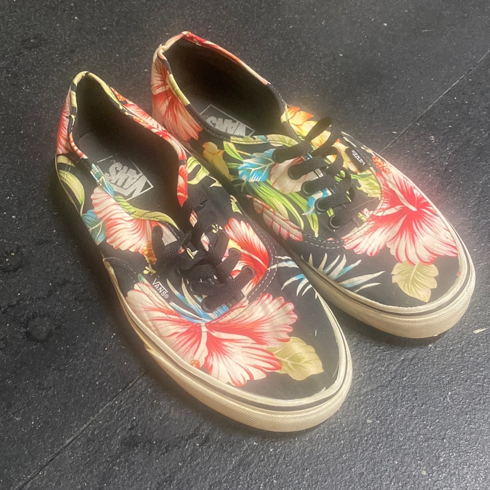 Vans mens floral pattern shoes